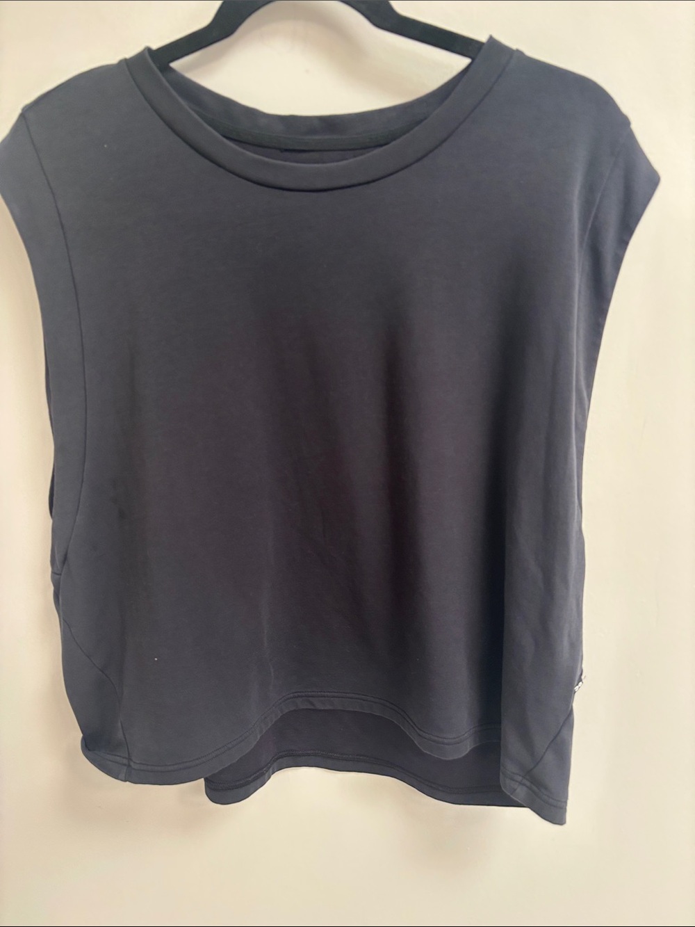On Running Women's Black Muscle Tank